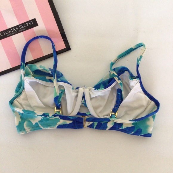 VICTORIAS SECRET WATERCOLOR BIKINI TOP SIZE 34C - Picture 2 of 11